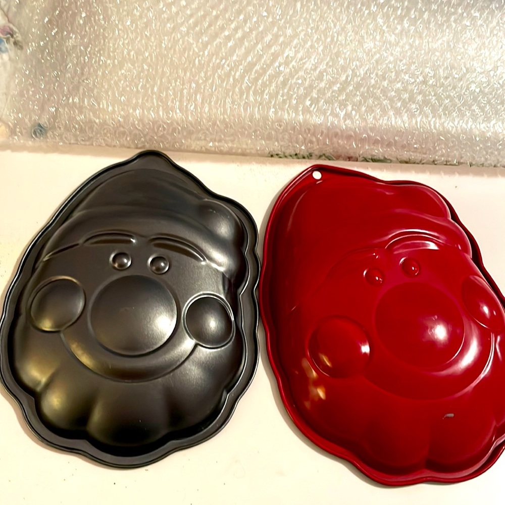 Santa Claus Face Cake Pan
